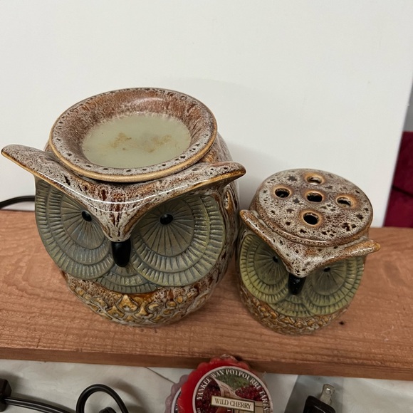 Ceramic Owl Plugin Tart Warmers - Picture 2 of 12